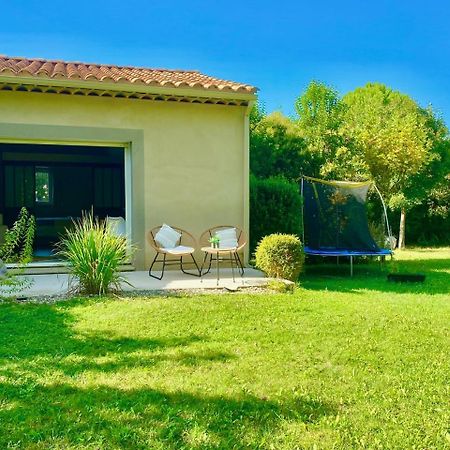 Appartement Neuf Et Au Calme Proche Avignon Althen-des-Paluds Buitenkant foto
