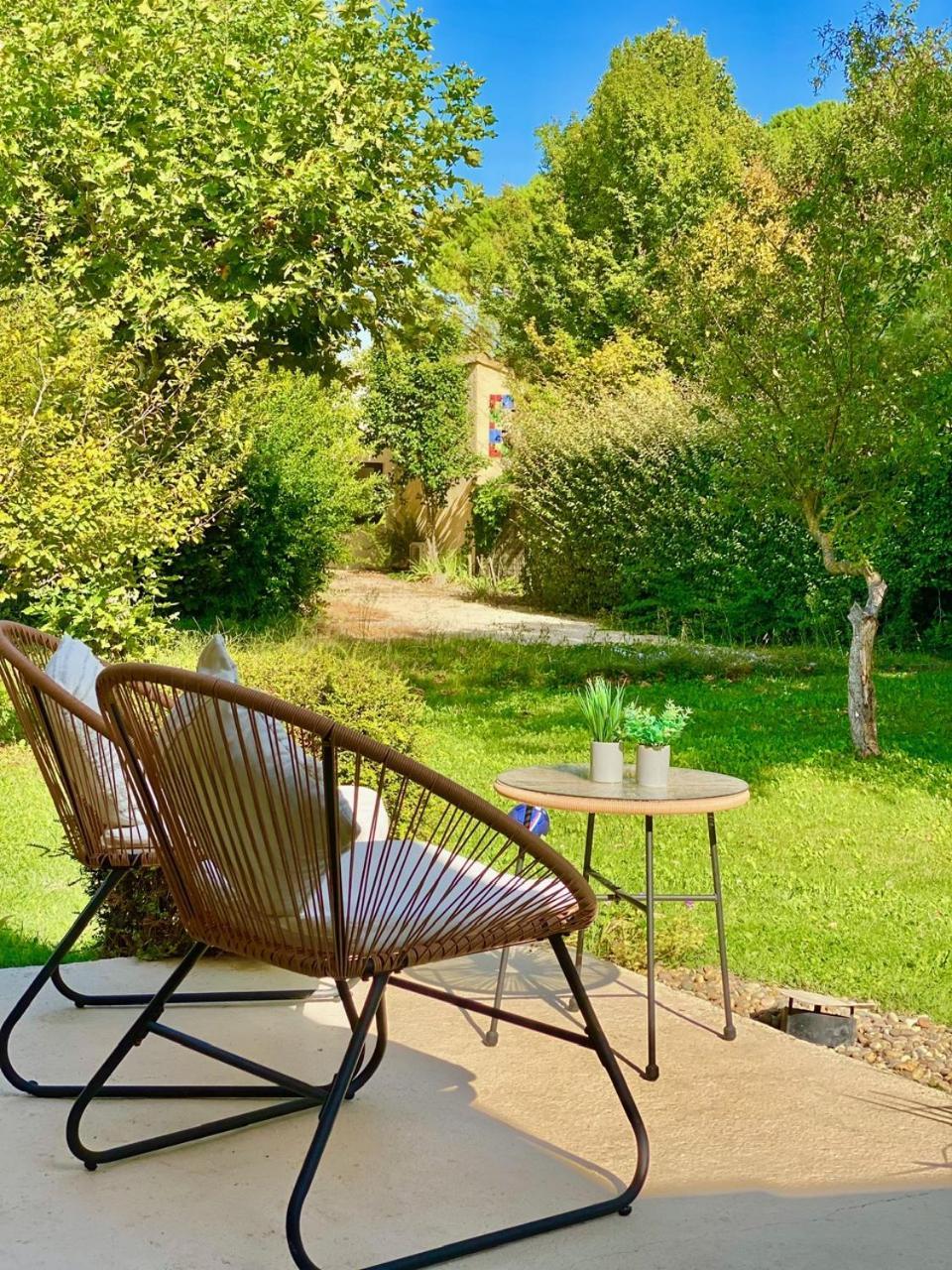 Appartement Neuf Et Au Calme Proche Avignon Althen-des-Paluds Buitenkant foto