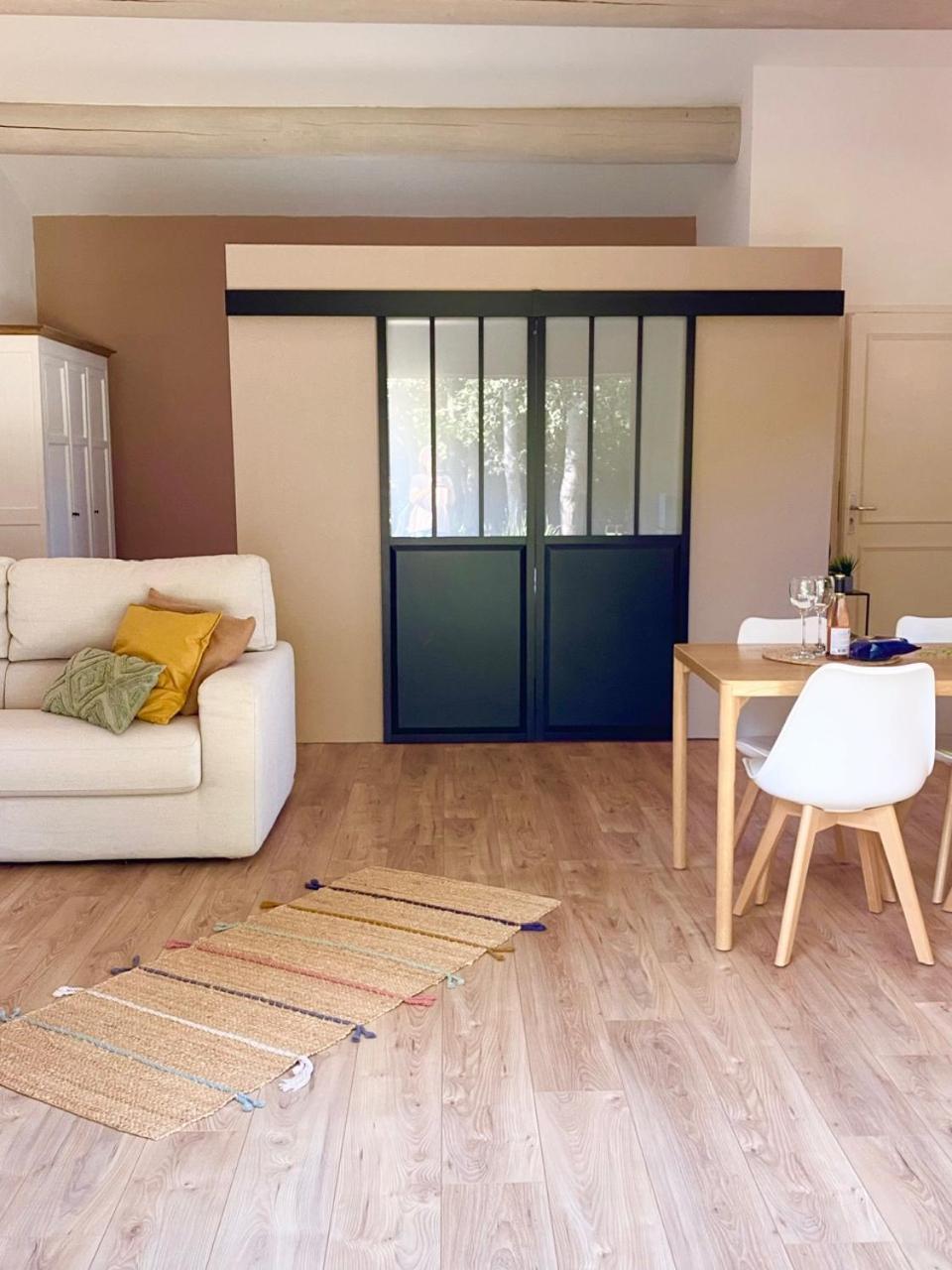 Appartement Neuf Et Au Calme Proche Avignon Althen-des-Paluds Buitenkant foto